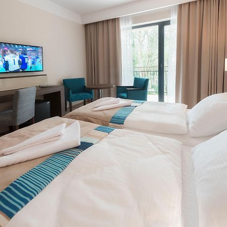 Hotel Ewerdin Świnoujście Екстериор снимка
